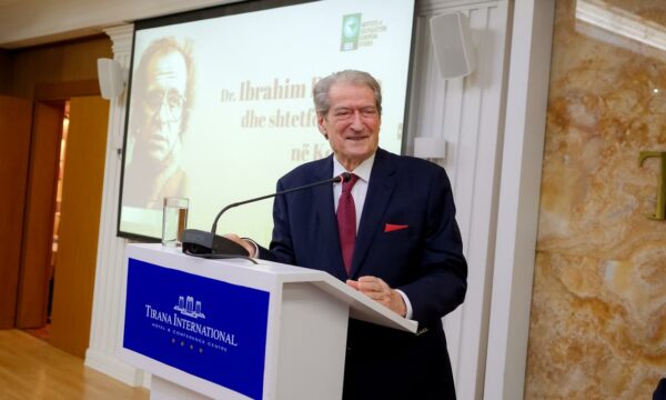 80-vjetori i lindjes së Ibrahim Rugovës, Berisha: I pavdekshëm, idenë e Kosovës së pavarur e mbolli në mendjen dhe zemrën e çdo shqiptari
