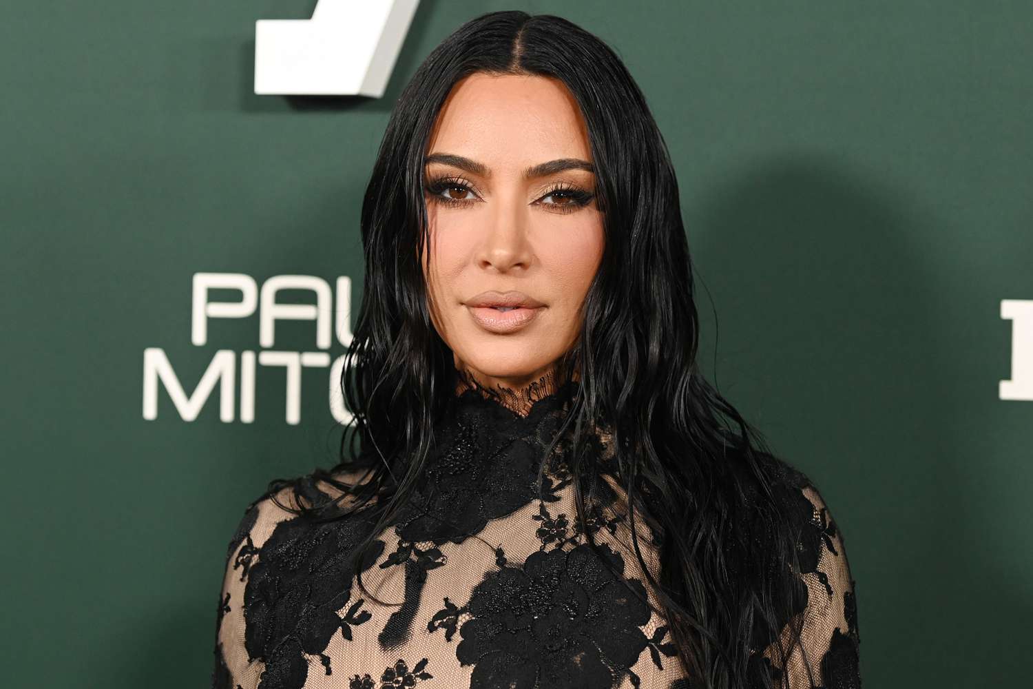 Ditë zie për Kim Kardashian, i vdes personi i saj i dashur