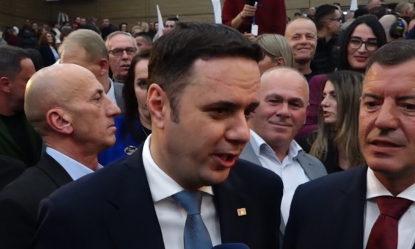 Abdixhiku flet pas tubimit në Obiliq, thotë se është një frymë e jashtëzakonshme