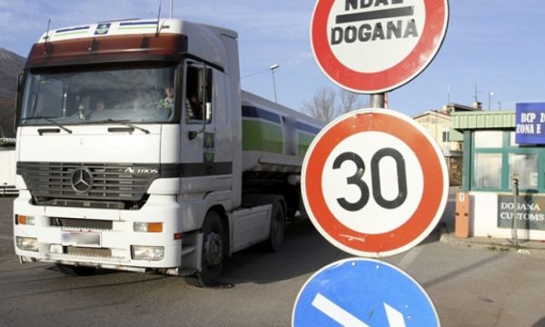 Statistikat e ASK ilustrojnë shpërputhjen e madhe në raportin eksport-import, Kosova gjatë tetorit bleu në vlerë 580 milionë euro, shiti vetëm 87 milionë