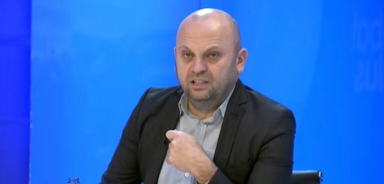 Mushkolaj: Ministri Murati e ka demantuar veten dhe qeverinë