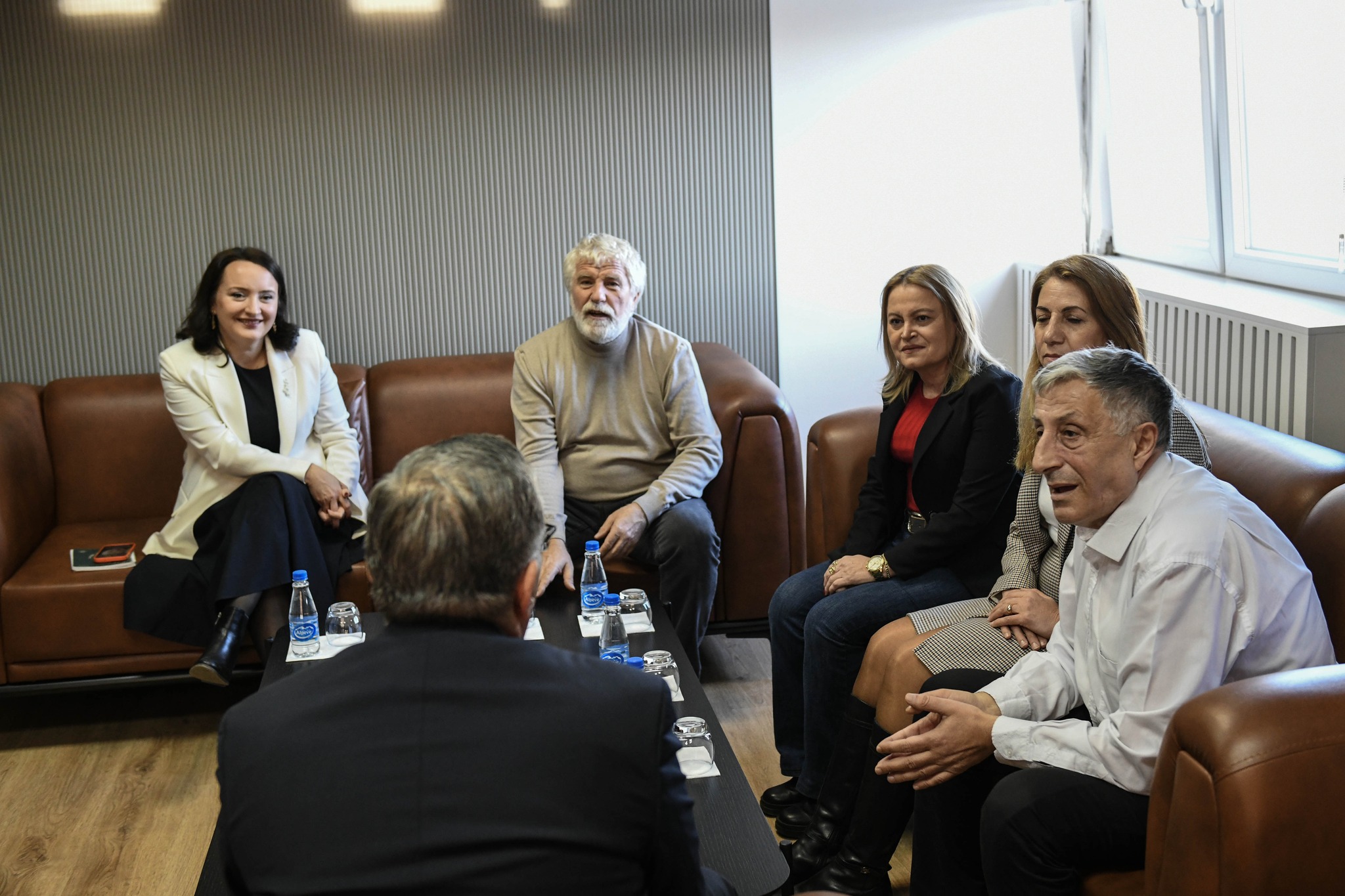Hamza takon SBASHK-un: I mbështes kërkesat e Sindikatës së Arsimit, sepse është mbështetje për një shoqëri më të arsimuar