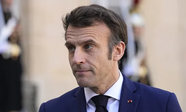 Macron: Nuk i takon Rusisë të vendosë për paqeruajtësit në Ukrainë