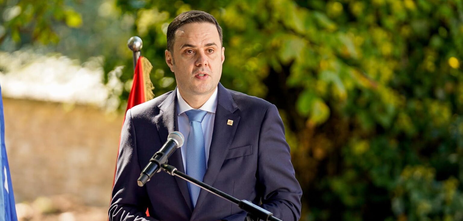​Abdixhiku tregon si do të veprojë LDK-ja sot në seancë