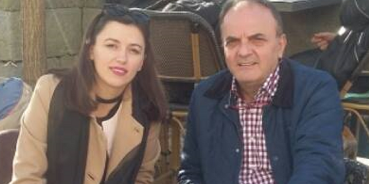 Bashkëpartiakja e Martin Berishajt me fjalë të mëdha, kërcënon rivalët politik me konfiskim pasurie