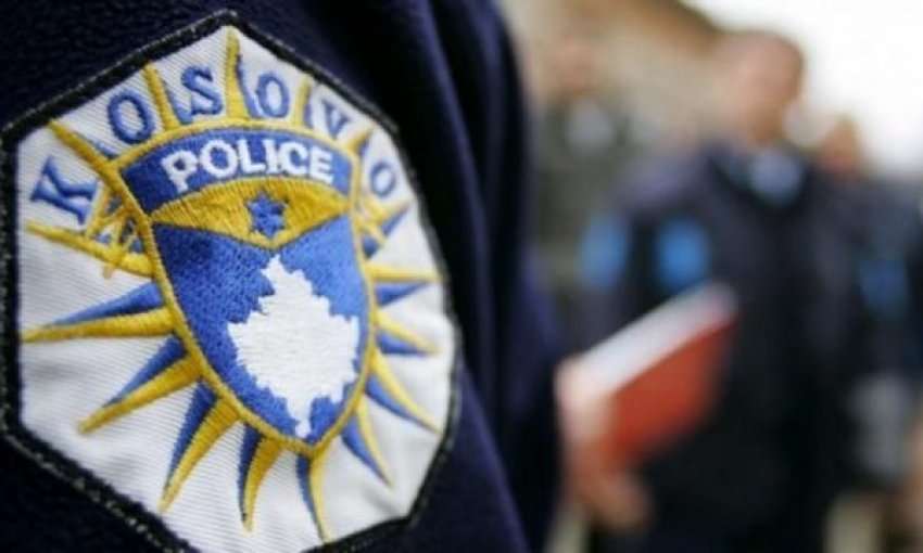Policia e ndaloi për kontroll, 41-vjeçarit i sekuestrohet pushka e gjahut me fishekë