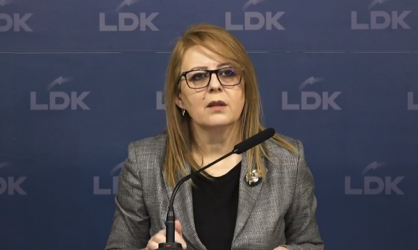 Bajrami: Asnjë kandidatë të propozuar nga LVV për kryetar të Kuvendit nuk e votojmë