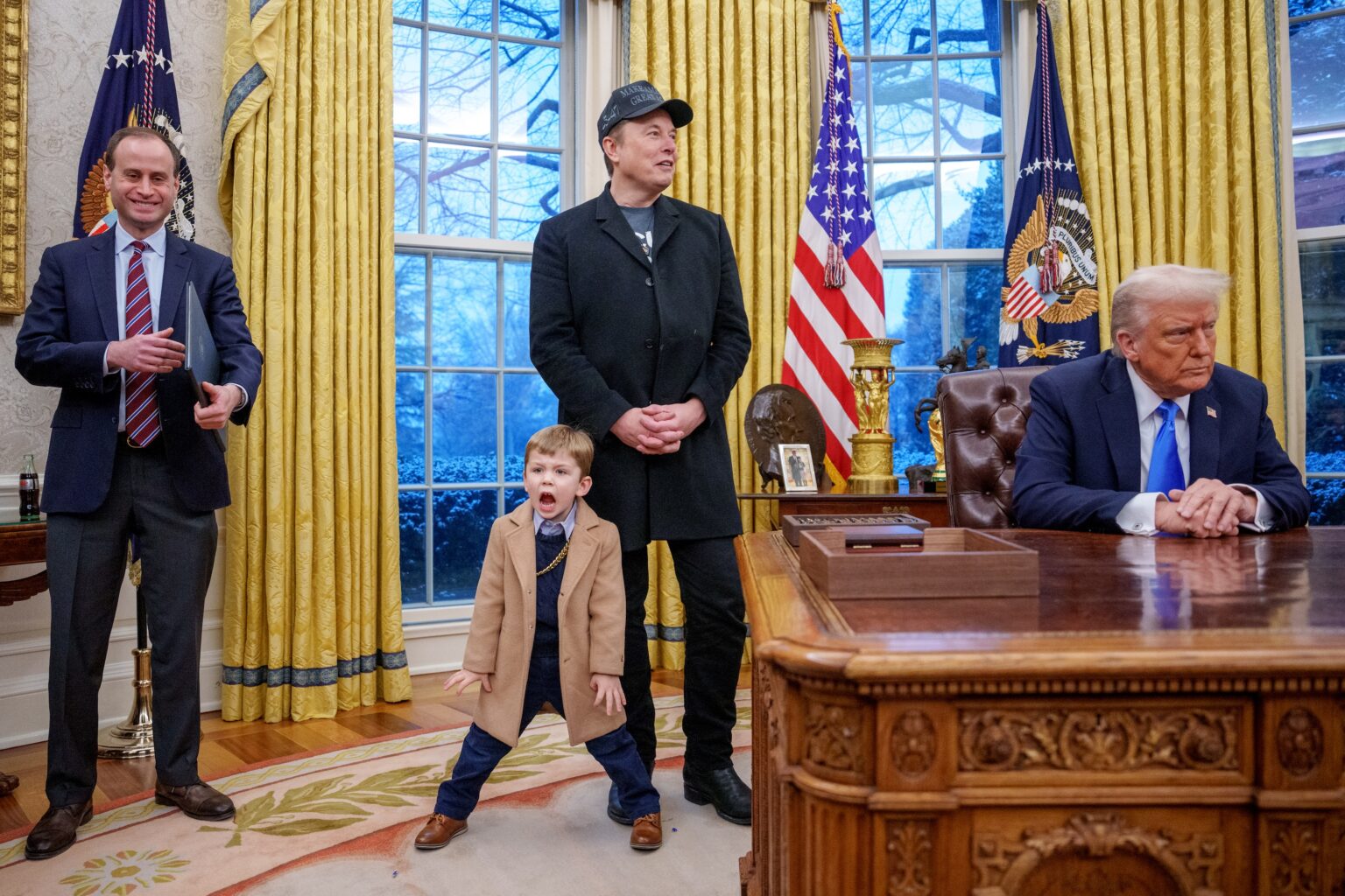 Trump: Punonjësit federalë që nuk i përgjigjen email të Musk do të pushohen nga puna