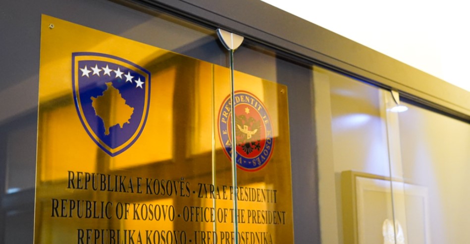 Presidenca: Osmani do të ushtrojë padi për shpifje ndaj gazetarit, Lirim Mehmetaj