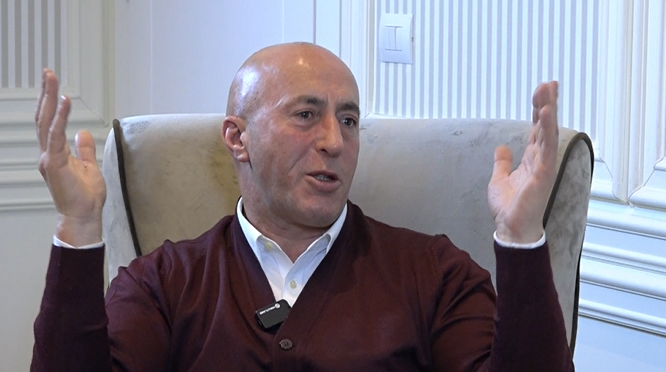 Haradinaj – Kurtit: Nëse nuk mundesh – ik, lësho rrugë