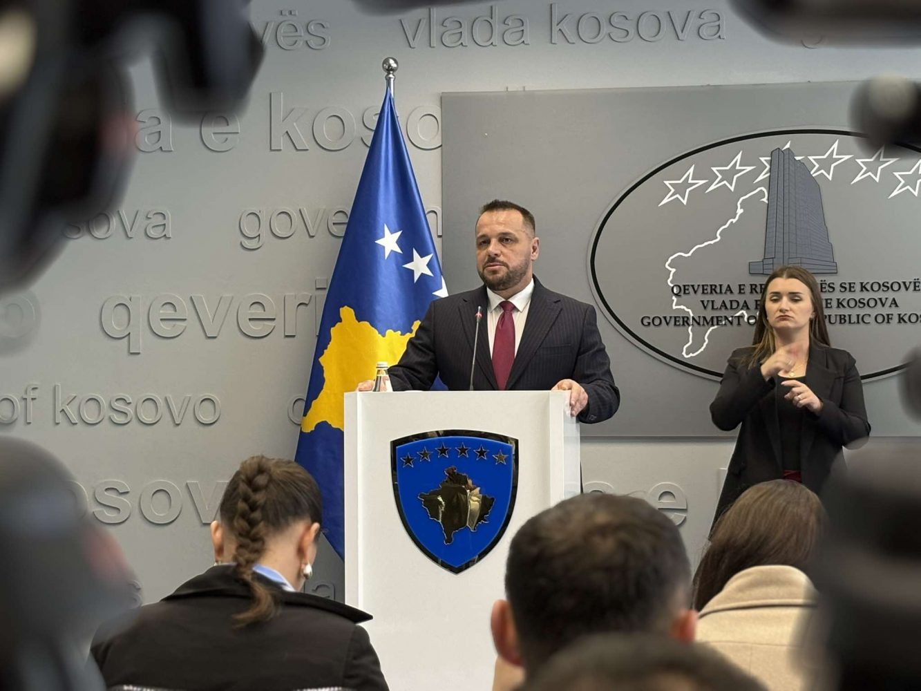 Maqedonci për letrën që ia çoi KFOR-it rreth mosdërgimit të FSK-së në veri: Do ta respektojmë zotimin