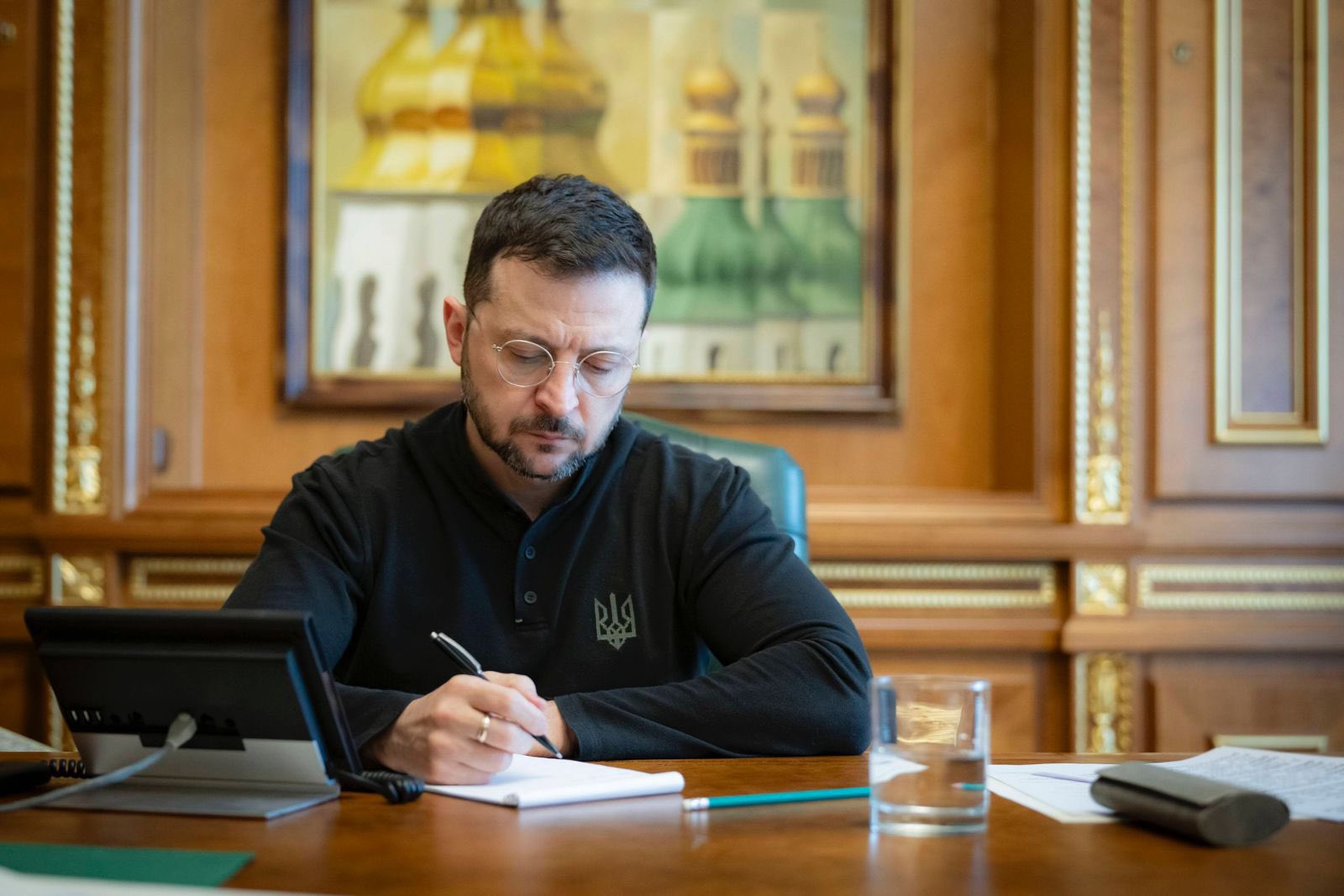 Armëpushimi ‘plotësisht i arritshëm’ me udhëheqjen amerikane, thotë Zelensky
