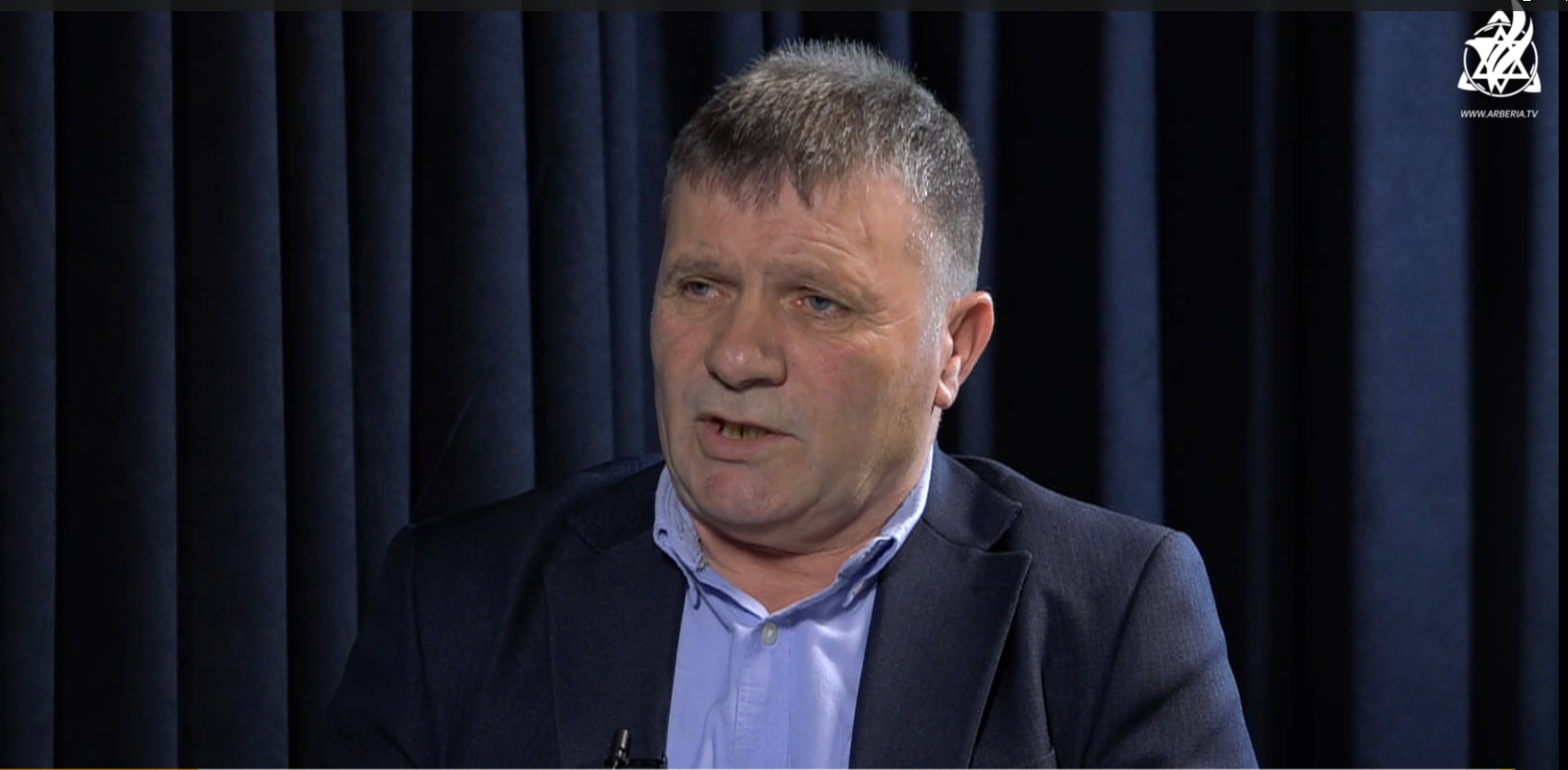 Jashari thotë se nuk do të bashkëpunojnë me qeverinë derisa të reflektojë kryeministri Kurti