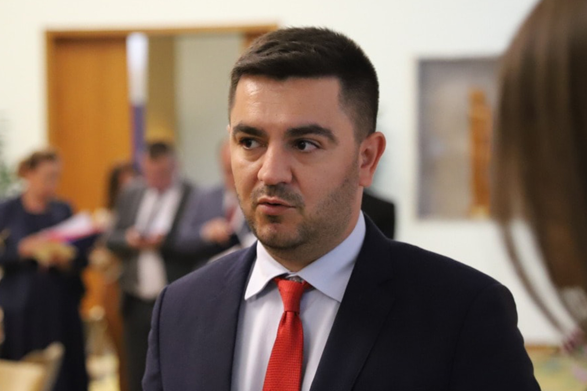 Arrestohet ish-ministri shqiptar në RMV për tragjedinë në Koçan