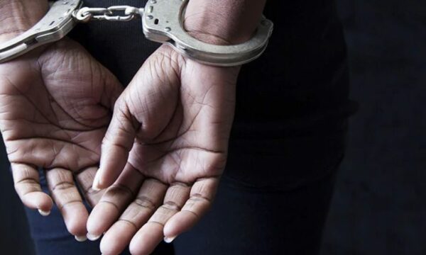 Arrestohen një burrë e një grua në Graçanicë për shpërlarje të parave, sekuestrohen 55 mijë euro