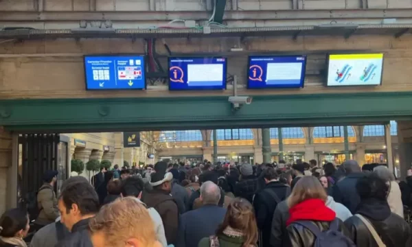 Gjendet një bombë në stacionin e trenit në Paris, ndërpriten të gjitha shërbimet hekurudhore