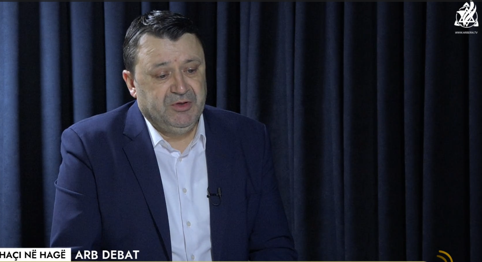 Moslejimi i Thaçit në varrimin e babait të tij – Beqa: Veprim i padrejtë, Gjykatën ta ftojmë para përgjegjësisë përmes institucioneve të Kosovës