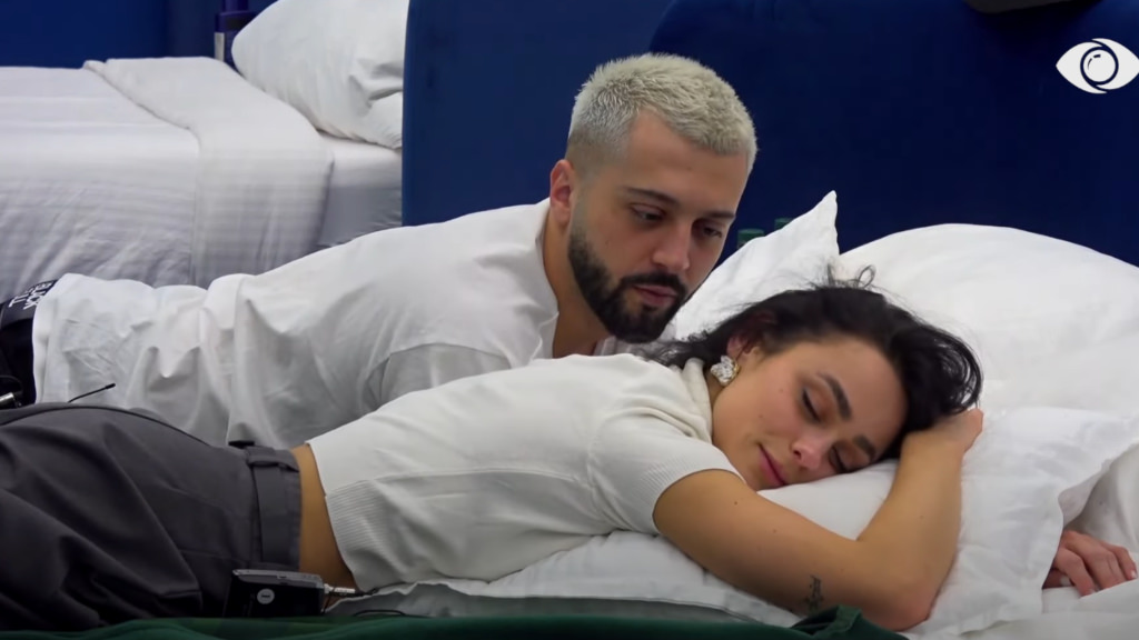 Publikohen pamje të reja me momente intime mes Gjestit dhe Eglit/ VIDEO