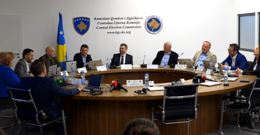 Gazmend Muhaxheri, Imri Ahmeti e Bedri Hamza heqin dorë nga mandati i deputetit, hyjnë Arben Gashi, Paris Guri e Rashit Qalaj