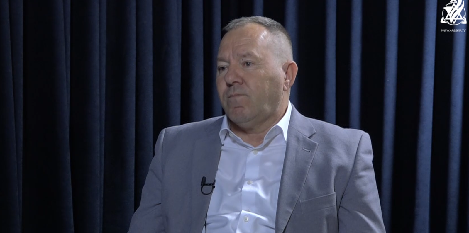Gucati për Kurtin: Turp për të, më shumë shkruan për Oliver Ivanoviqin sesa për Hashim Thaçin