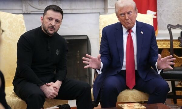 Rusia pret lëvizjen e radhës të Trump pas përplasjes me presidentin ukrainas