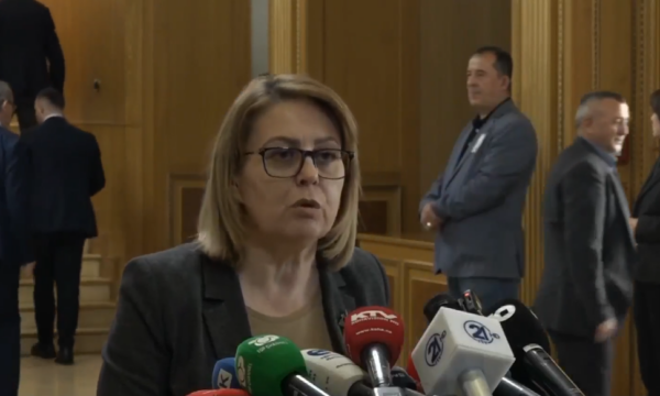 Bajrami pas dështimit të seancës: Kuvendi është shndërruar në cirk, VV’ja ka marrë peng institucionet