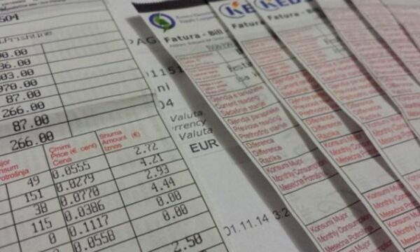 Vendimi i ZRRE-së për kompensim të qytetarëve është bllokuar nga KEDS-i