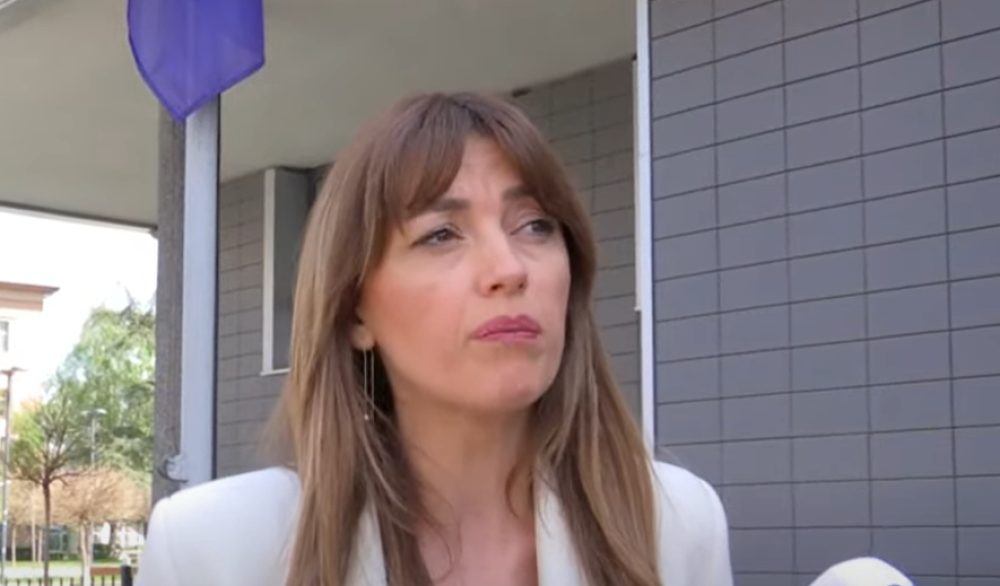 Haxhiu s’flet për kandidaturën e saj si kryeparlamentare: Opozita po më quan përçarëse