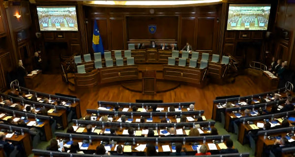 LAJMI I FUNDIT: Dështon seanca konstituive