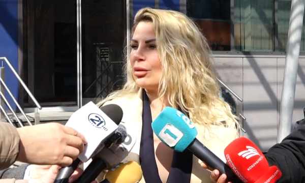 Duda Balje flet pas takimit me Kurtin, s’heq dorë nga kërkesa e saj