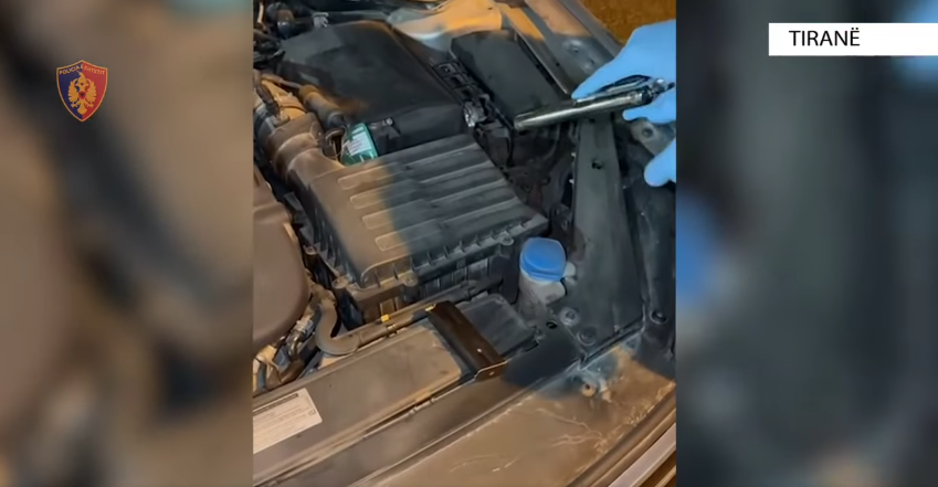 Arrestohen dy kosovarë në Tiranë të dyshuar për shitjen e armëve (VIDEO)