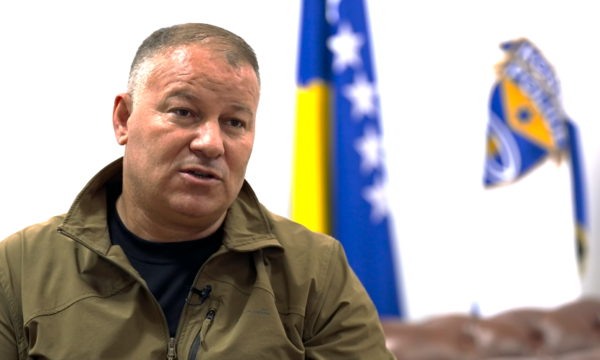 Hoxha: Shtatë persona të dyshuar janë arrestuar për vrasjen e rreshterit, Muhamed Lika