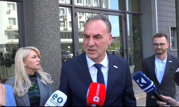 Limaj: Lojë nervash, Kosova s’e ka luksin të mbesë pa institucione