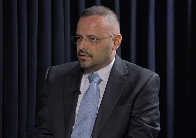 Rinor Qehaja “N’PULT”: Arsimi në Kosovë ka mangësi – mungesa e përkushtimit institucional po reflektohet në rezultatet e PISA-s