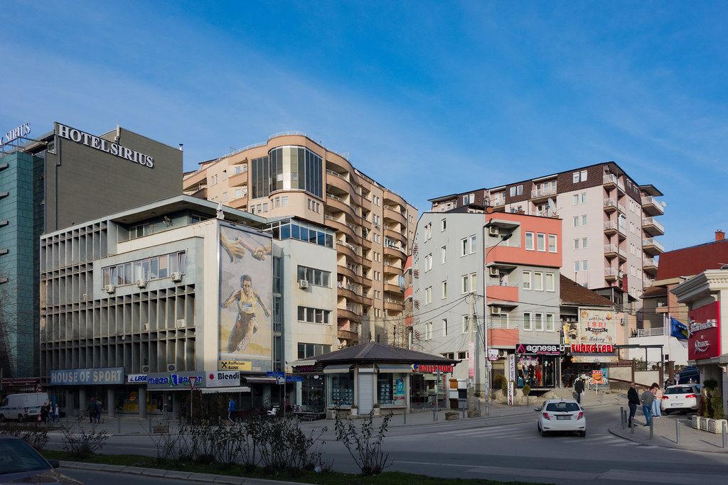 Punime në rrugën ‘Agim Ramadan’, rekomandohen rrugët alternative