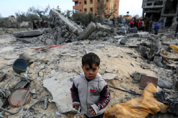 UNICEF: Mbi 322 fëmijë janë vrarë në Gaza në dy javët e fundit