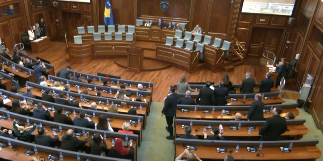 Ndërpritet përsëri seanca konstituive në Kuvendin e Kosovës