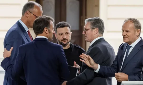 Reuters: Liderët evropianë thonë se Trump ra dakord të sanksionojë Rusinë nëse s’arrihet armëpushim