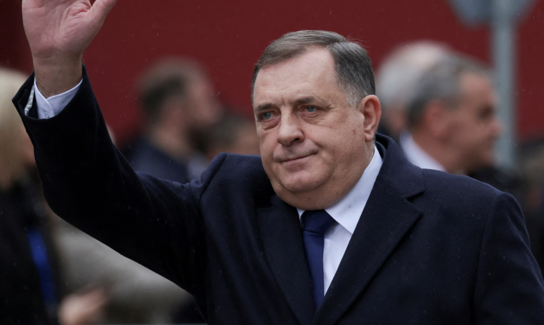 Millorad Dodik mbërrin në Moskë