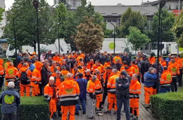 Sindikata e “Pastrimit” nuk tërhiqet: Greva do të vazhdojë deri në përmbushjen e plotë të kërkesave