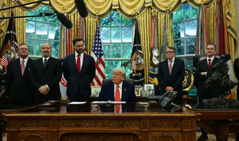 Trump sjell detaje nga marrëveshja tregtare me “aleatin më të çmuar” Britaninë