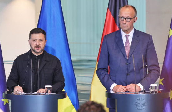 Gjermania ndan 5 miliardë euro ndihmë ushtarake për Ukrainën