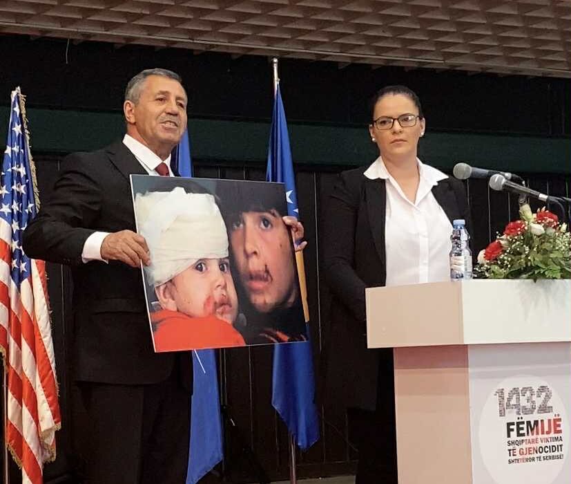 Rrëfime që thyejnë heshtjen: Dy të mbijetuara të luftës në Kosovë dalin për herë të parë para publikut